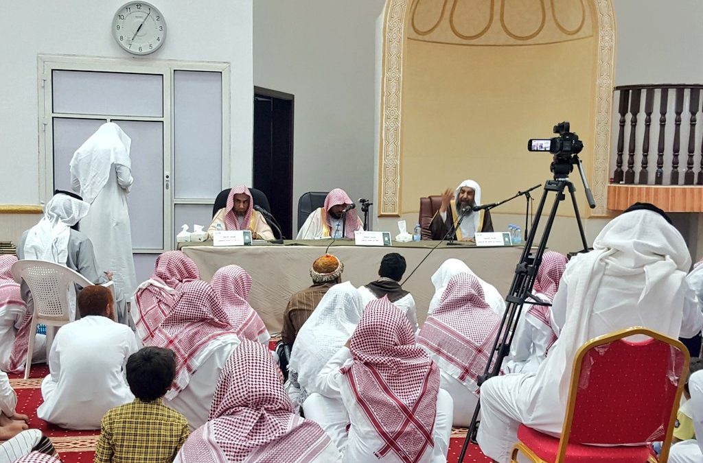 ندوة بعنوان (أساليب تنظيم الإخوان المسلمين الإرهابي وخطرة على المجتمع)